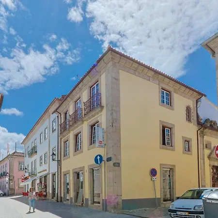 Alojamento Central * Chaves