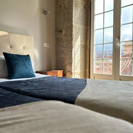 Alojamento Central Maison d'hôtes 3*