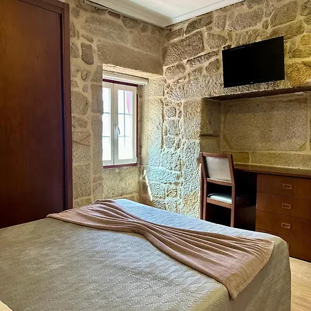 Alojamento Central ゲストハウス